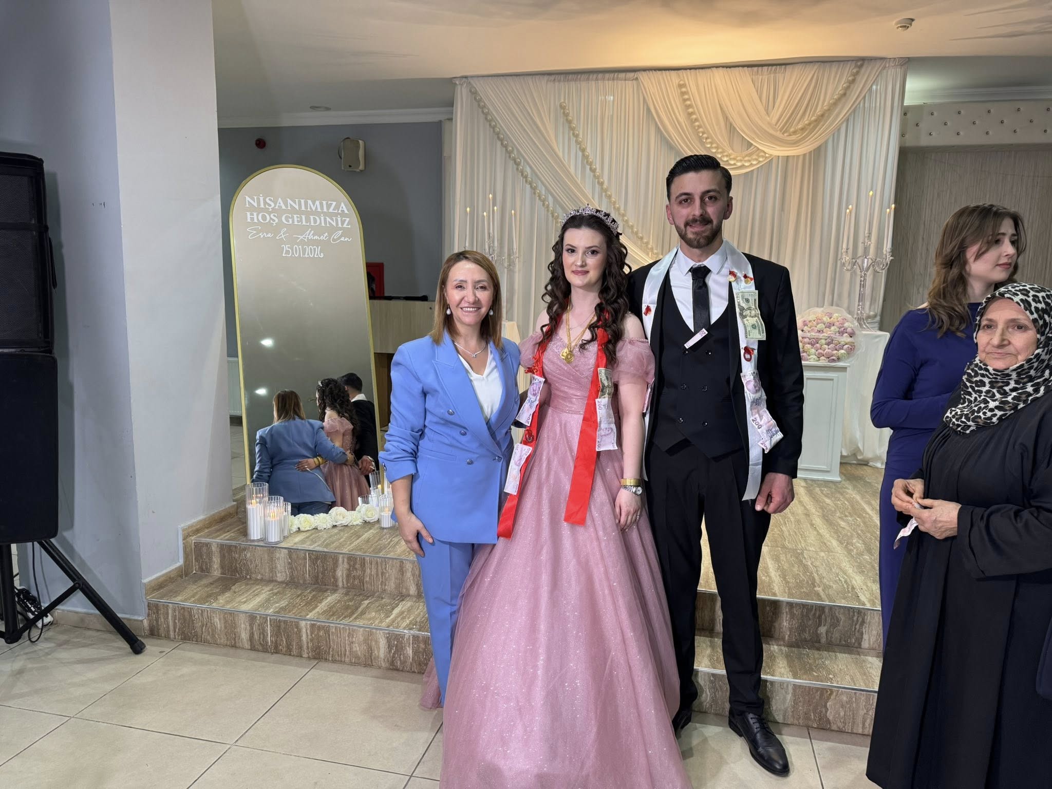 BAŞKAN ZEKİYE TEKİN İYİ GÜNDE DE ACILI GÜNDE HALKIN YANINDA