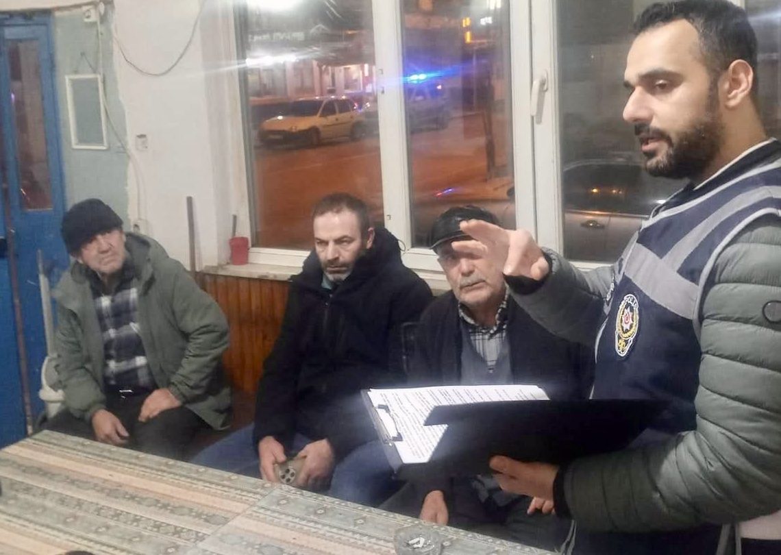 Pazaryeri’nde Dolandırıcılığa Karşı Seferberlik: Emniyetten Vatandaşa Birebir Uyarı