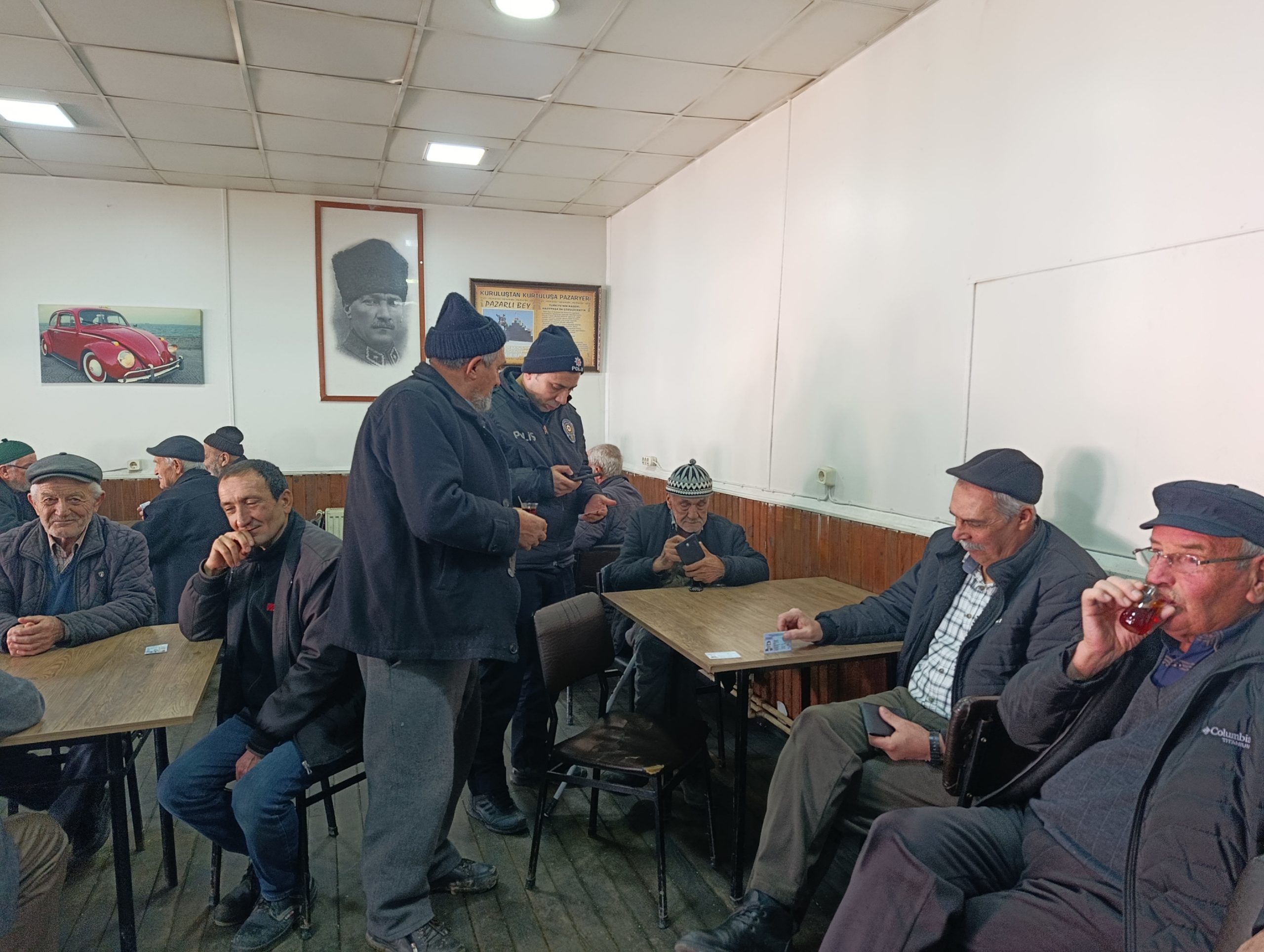 PAZARYERİ EMNİYETİNDEN SIKI DENETİM: VATANDAŞA HEM KONTROL HEM UYARI