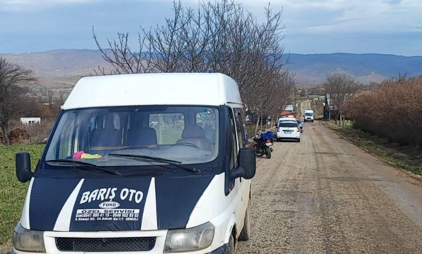 Pazaryeri’nde Feci Kaza: 2 Yaralı,  ehliyetsiz sürücüye ceza yağdı