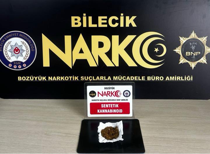 Bozüyük’te Narkotik Darbesi: Sentetik Madde Ele Geçirildi