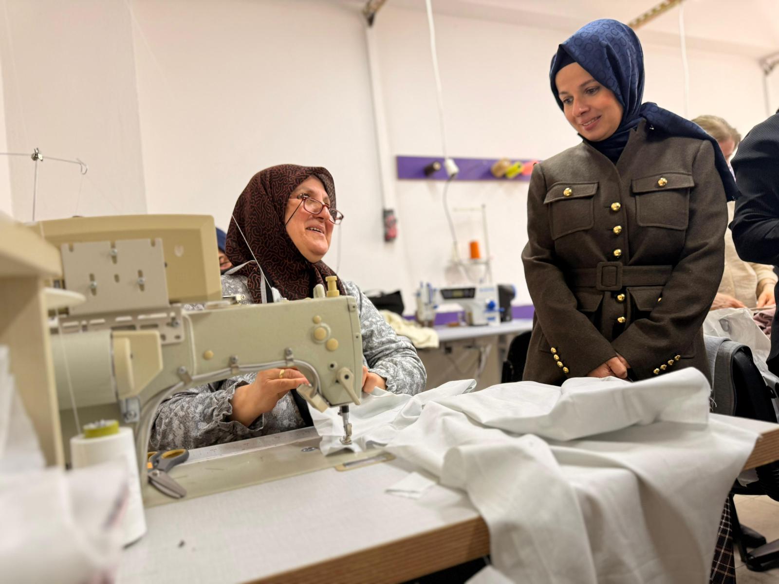 Zeynep Sözer’den Halk Eğitimine Ziyaret