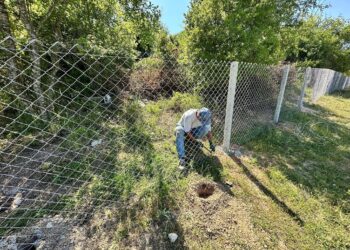 MEZARLIKTA ÇİT VE DÜZENLEME ÇALIŞMASI